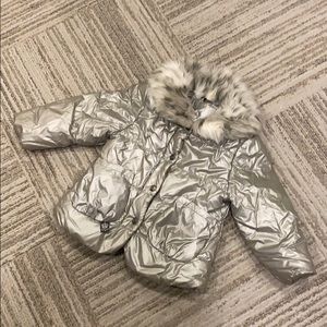 3 Pommes 4T silver puffer jacket